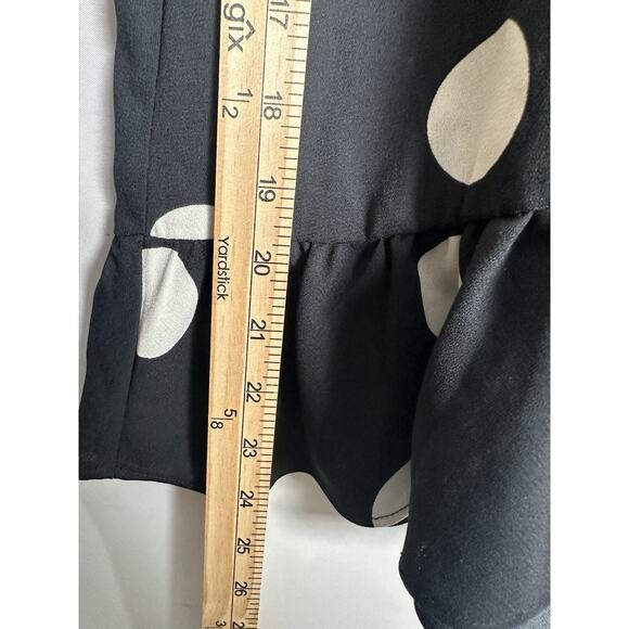 Modcloth‎ It's A Wrap Ruffled A-Line Mini Skirt Women M Black White Polka Dots - Picture 3 of 8